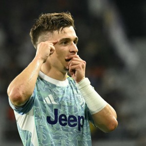 世界杯高清比赛观看入口-玻璃人化？小孔塞桑肌肉超负荷，本赛季已经第5次伤停