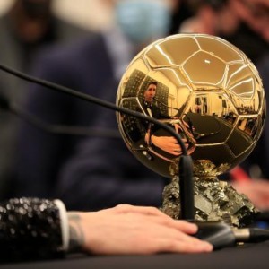 世界杯客户端更新下载-体坛金球奖选票：梅西莱万前两位，坎特压若日尼奥